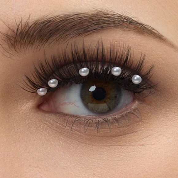 About-Face Volume Up Mirrorball faux pearl embellished high volume lashes - Picture 2 of 9